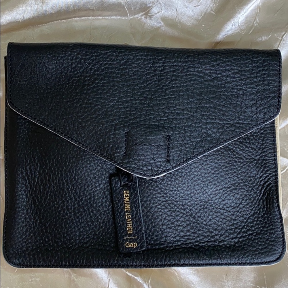 GAP Genuine leather mini iPad pouch